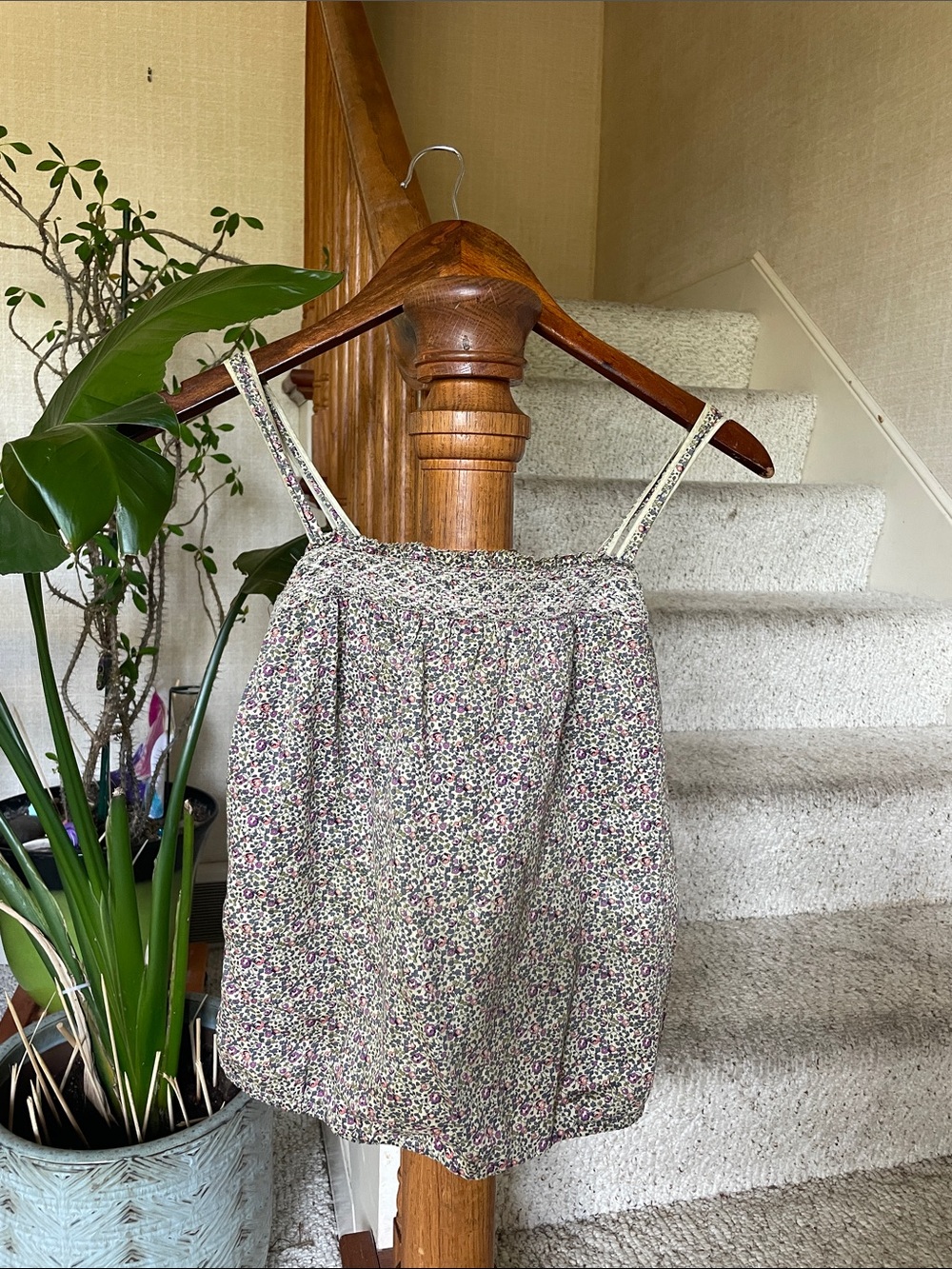 American Eagle Outfitters Cream Floral Cottagecore Smocked Tank Top